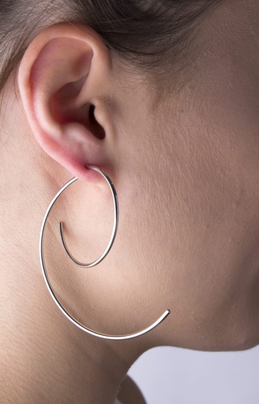 Large hoop earings - Image 2