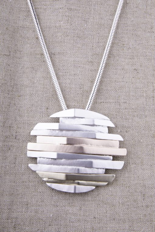 Japanese Circular Effect Pendant Necklace