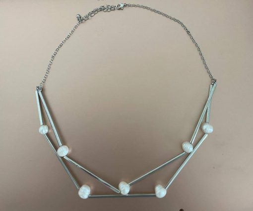 Abstract Pearl Short Necklace - Image 6