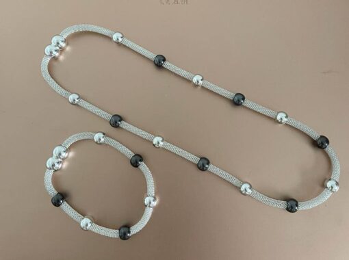 Silver and Gunmetal Ball Magnetic Necklace - Image 2