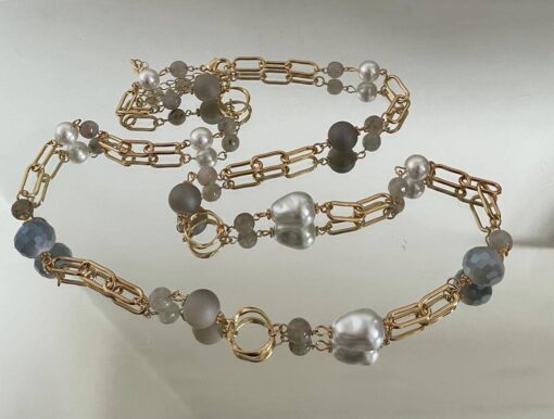 Golden Link Pearl Necklace