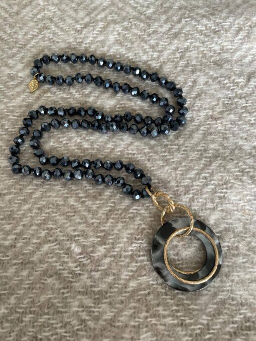 Black/Navy Crystal Bead Pendant Stone Necklace - Image 4