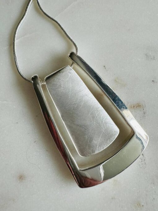 Silver Short Necklace with high gloss and brushed silver detail - Image 3