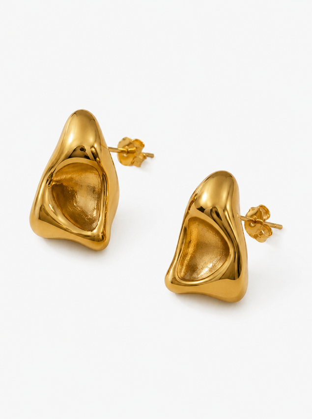 The Aurelia Sculpted Hoops – Gold - Image 2