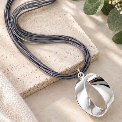 Elara Silver Sculptural Pendant Necklace