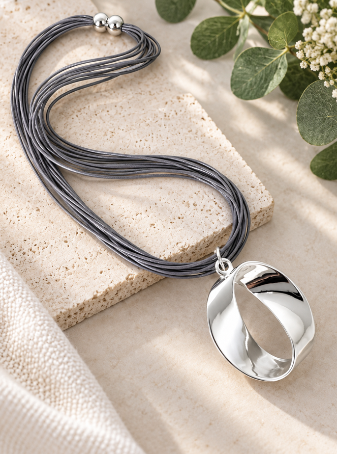 Elara Silver Sculptural Pendant Necklace