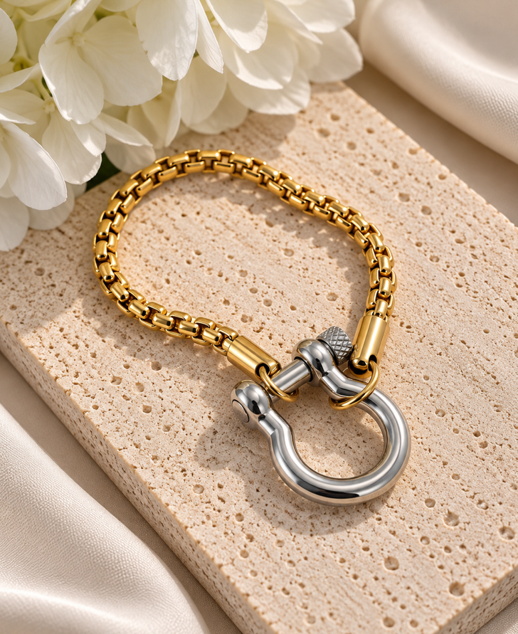 Signature Shackle Two-Tone Bracelet