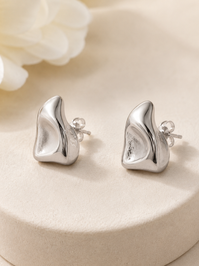 The Aurelia Scultpted Hoops - Silver - Image 2
